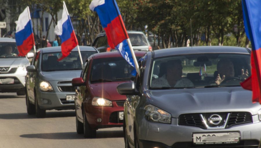 В День России брянцев пригласили присоединиться к автопробегу