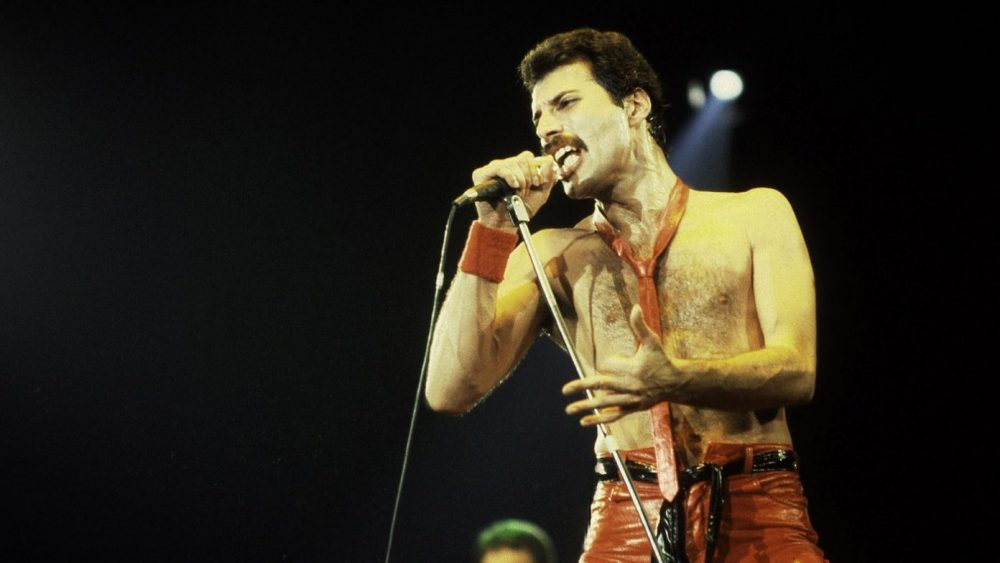 Queen выпустит неизданную песню легендарного Фредди Меркьюри