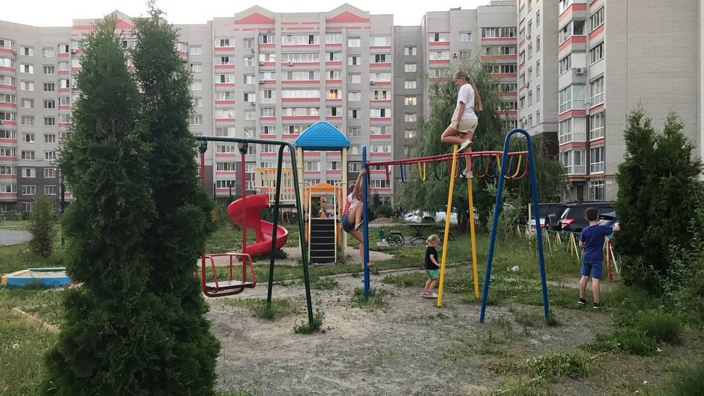 Брянск стал городом контрастных дворов