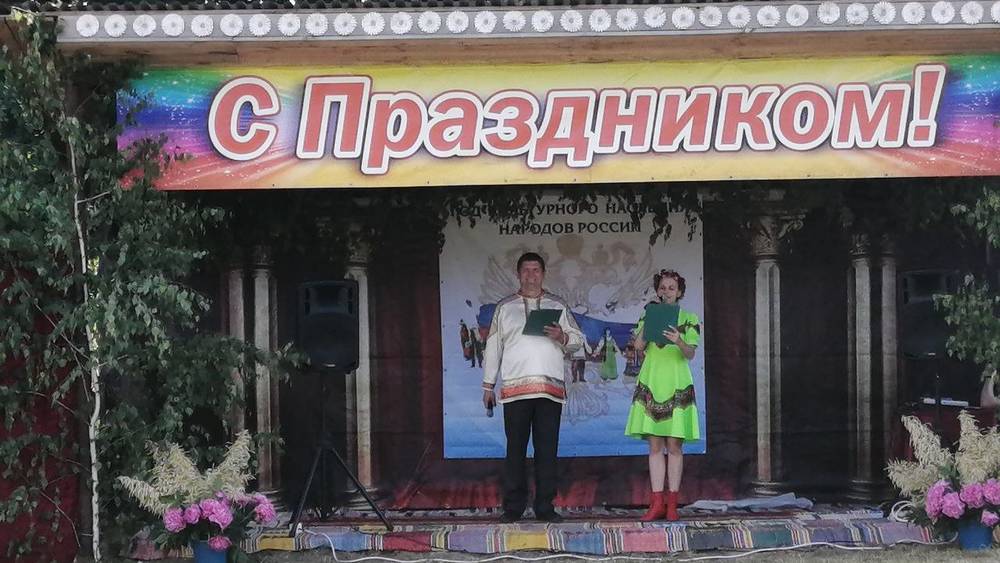 Юным жителям Брасовского района в День России вручили паспорта