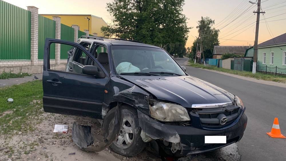 В Стародубе в ДТП погиб 24-летний водитель автомобиля Mazda