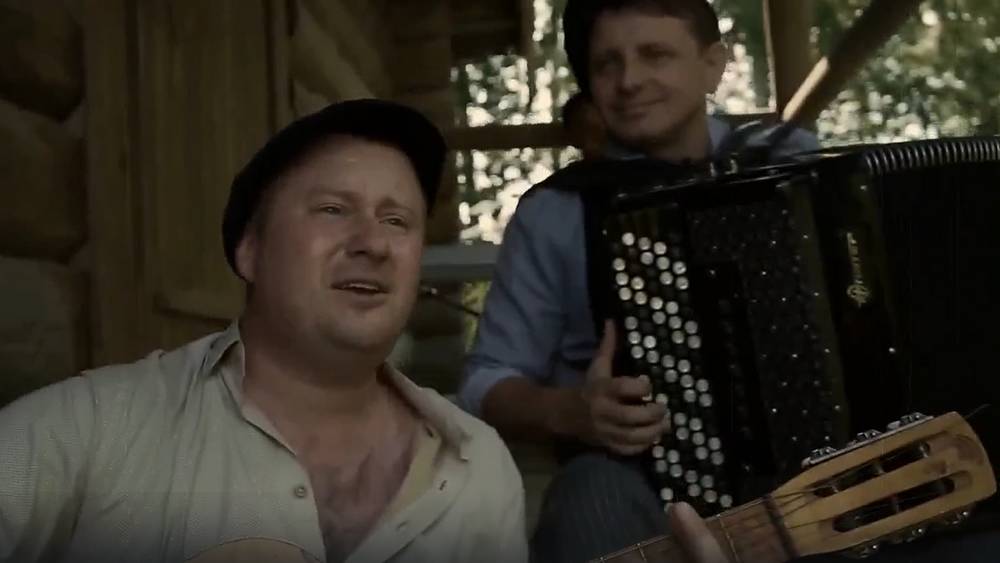 В Жуковке ансамбль «Сад» снял клип на задорную песню «Сударушка»