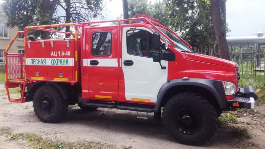 Три лесопожарные цистерны приобрели для брянского управления лесами