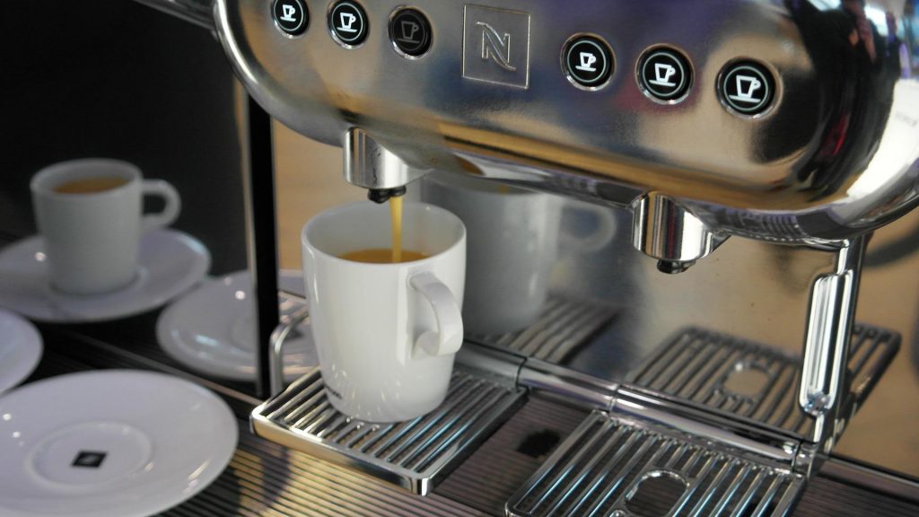 Автоматическая кофемашина: особенности выбора