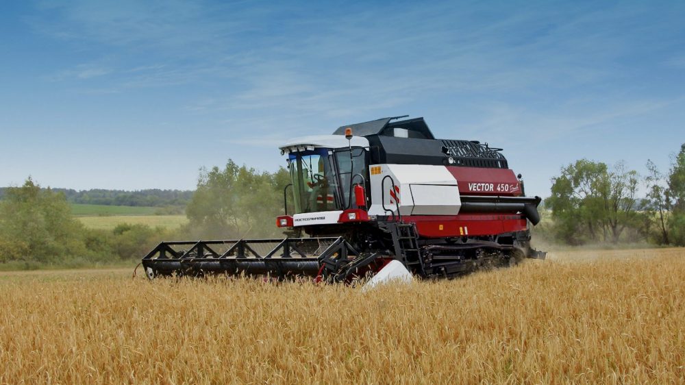 Современный зерноуборочный комбайн VECTOR 450 Track российского производства 2022 года