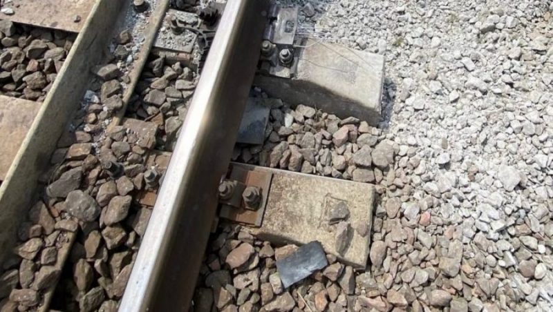 Появилось фото последствий взрыва на железнодорожных путях в Брянской области