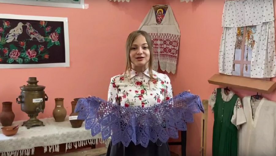 Две школьницы из Брянской области за видеовизитки выиграли путевки в Артек