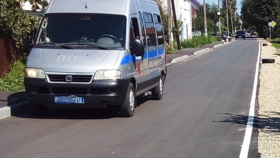 В Брянске комиссия оценила качество ремонта дороги на улице Коммунаров