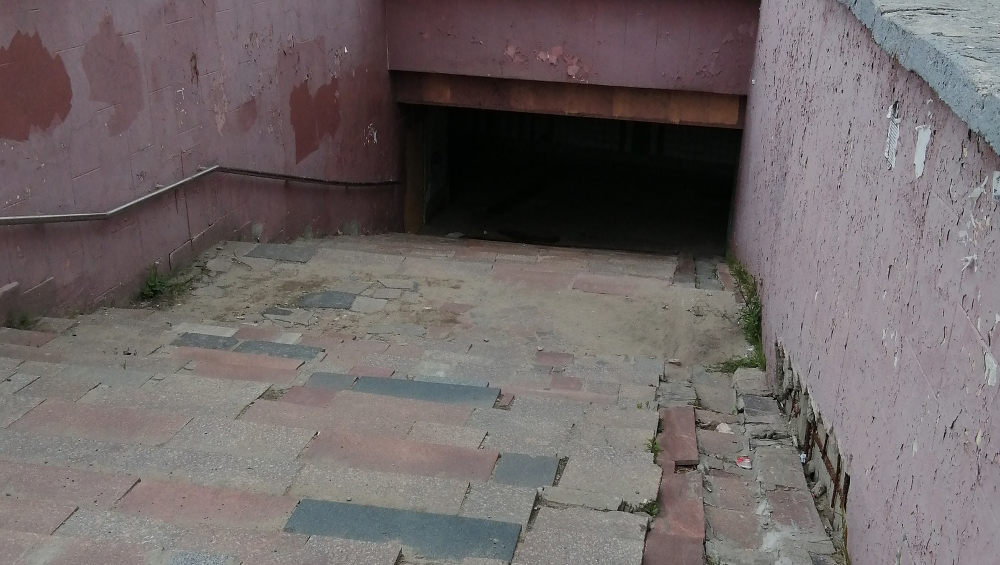 В Брянске в подземном переходе у «Полтинника» установят электроподъемники