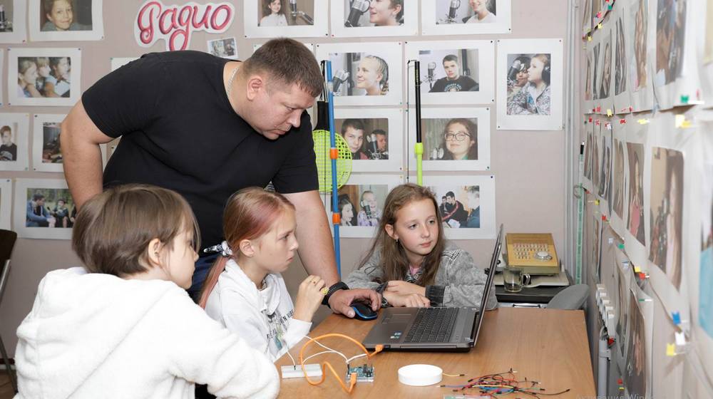 Брянский лагерь «Новокемп» принял гостей из детского технопарка