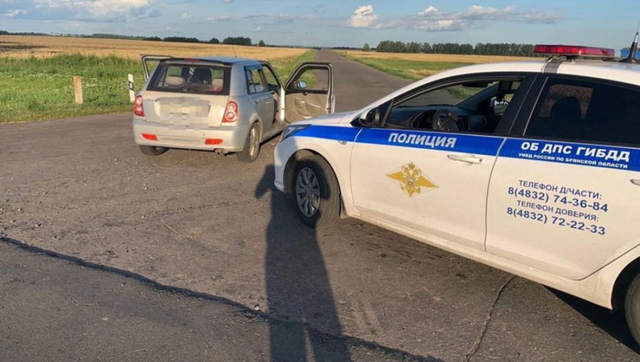 В Стародубском районе задержали 16-летнюю автомобилистку без водительских прав