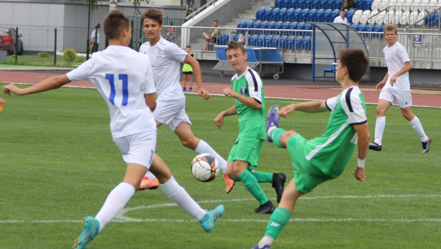 Невероятный гол на последних секундах принес победу юношам брянского «Динамо»