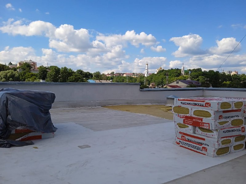В Брянске начался ремонт здания областной филармонии на набережной