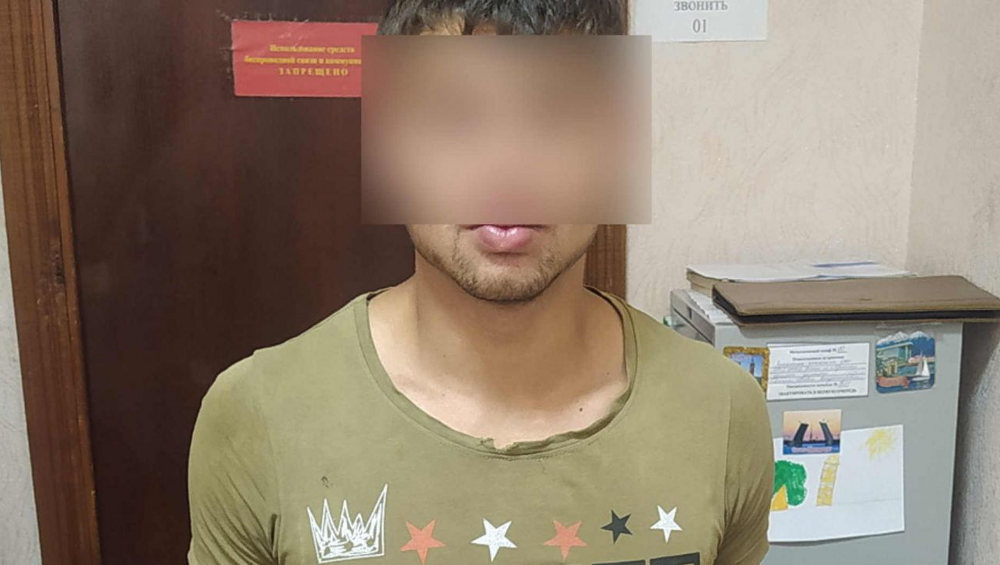 В Брянске задержали сорвавшего с руки женщины браслет 14-летнего грабителя