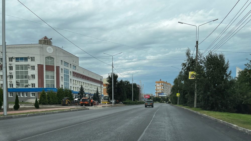Брянские водители оценили отремонтированный участок дороги на улице Крахмалева
