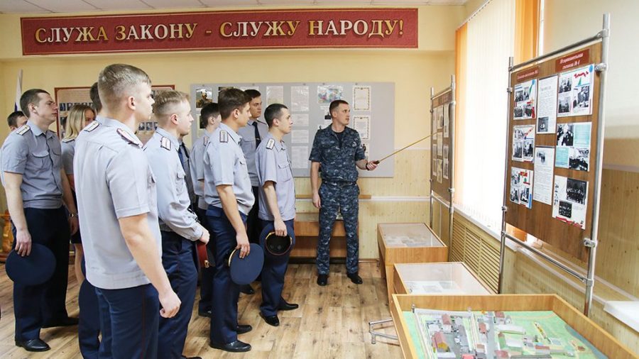 В УФСИН России по Брянской области состоялась встреча с молодыми сотрудниками