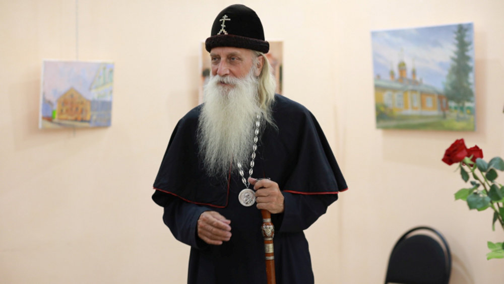 Посетивший Клинцы митрополит Корнилий встретился с творческими горожанами