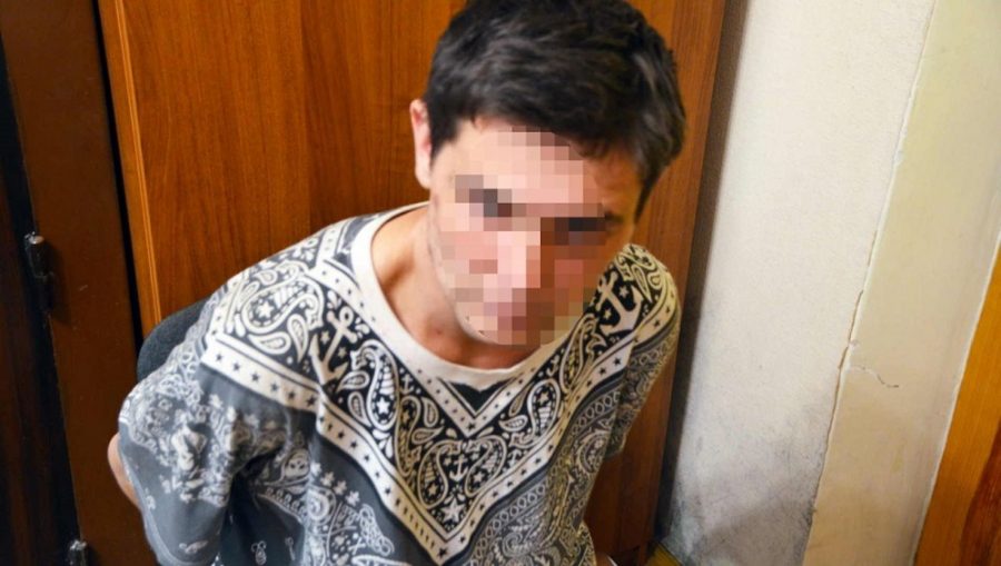 В Брянске задержали двоих наркоторговцев с 200 граммами мефедрона