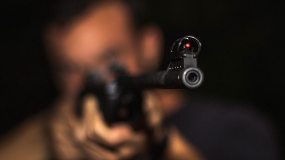 В Брянске выстреливший в жену из винтовки мужчина получил 2 года колонии