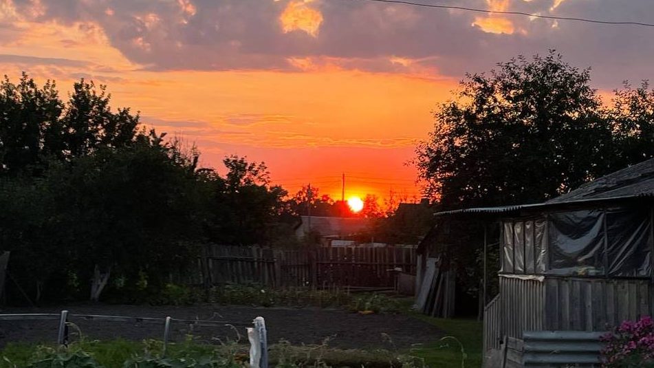 Жители Брянской области обнаружили благое знамение в лучах солнца