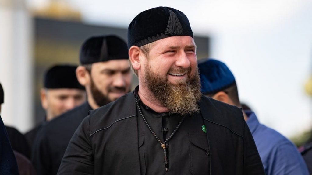 Богомаз высказался о возможности привлечения бойцов из Чечни к охране брянской границы