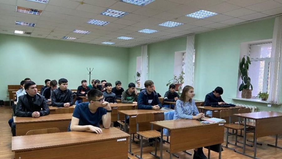В Брянске студентам сообщили актуальную информацию о частичной мобилизации