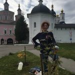 Жители Брянска посадили 35 рябин возле монастыря в День города