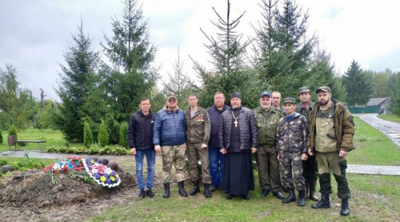 В дубровском селе Голубея захоронили останки 25 воинов, погибших в годы Великой Отечественной войны
