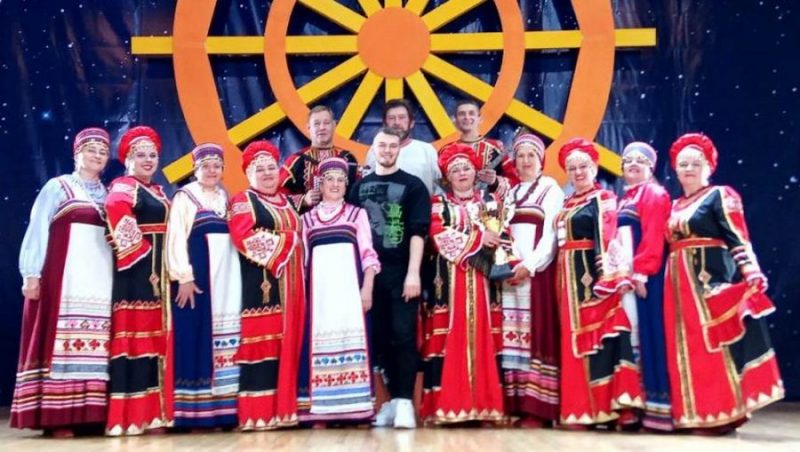 Брянский ансамбль «Околица» победил на частушечном ТВ-шоу «Эх, Семёновна!»