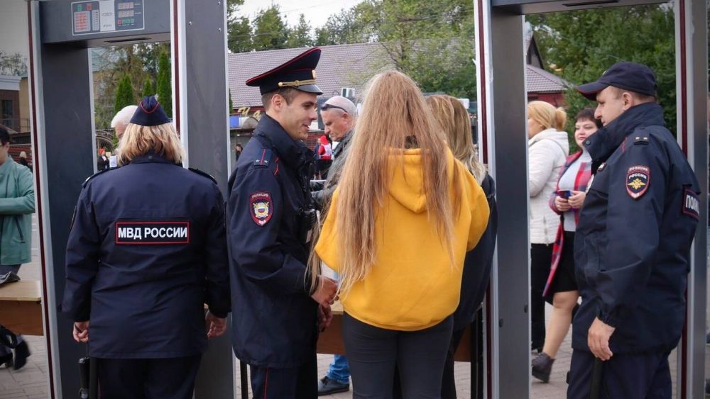 В Брянской области на Пасху и Радоницу полиция решила ввести досмотровый контроль в храмах