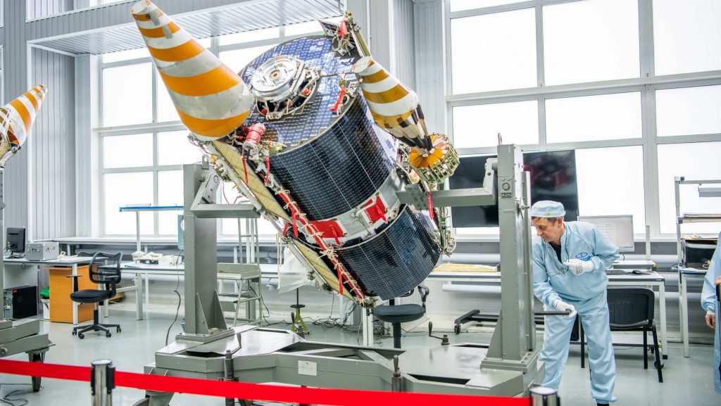 Роскосмос вывел на орбиту первый аппарат по программе «Сфера» и три спутника «Гонец-М»