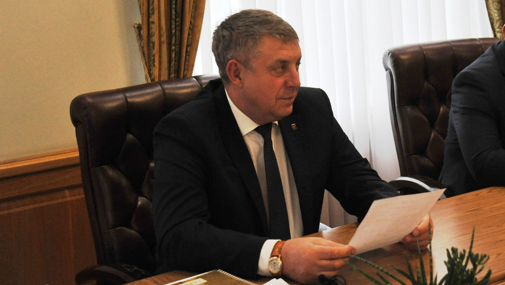 Брянский губернатор Богомаз обсудил перспективы стальзавода с его гендиректором