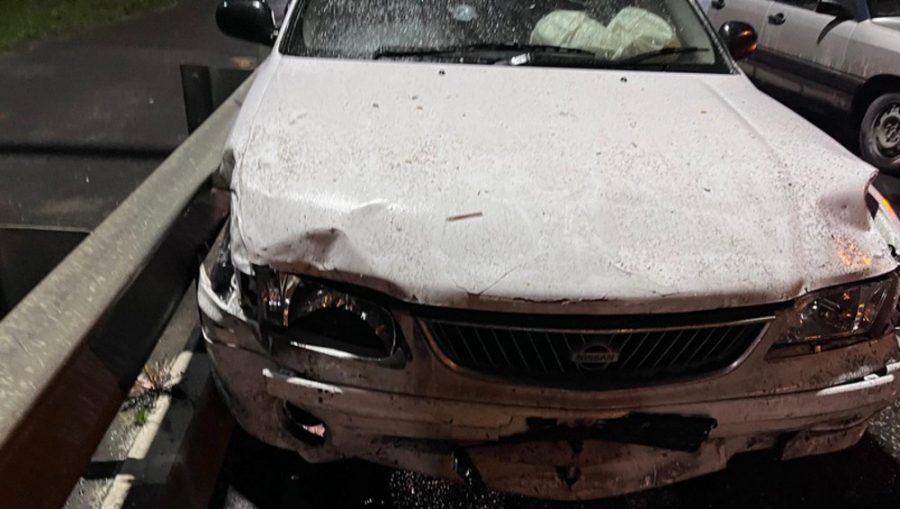 В Брянске при столкновении двух автомобилей 21-летний водитель получил ранение