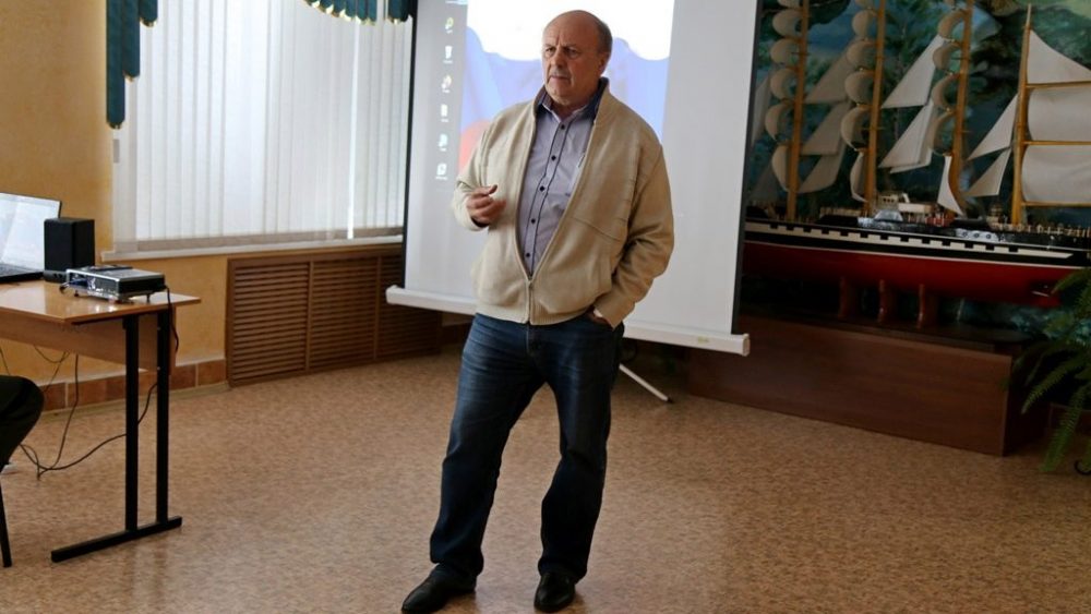 Председатель Союза писателей России Николай Иванов посетил Брянскую воспитательную колонию