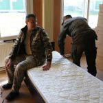 Руководители Нижегородской области доставили мобилизованным в Клинцы 150 кроватей