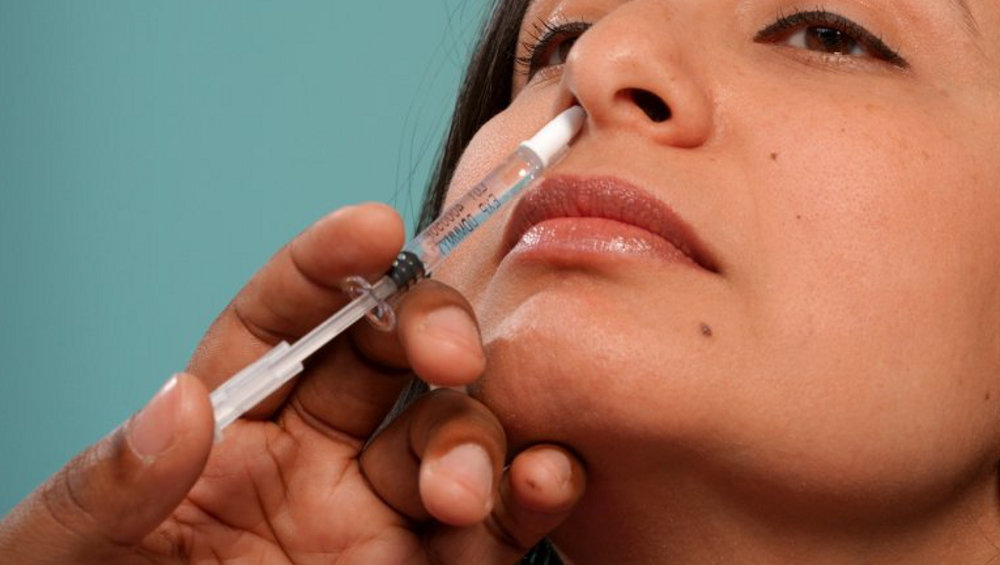 Для брянцев закупили 36 тысяч насадок для вакцинирования через нос
