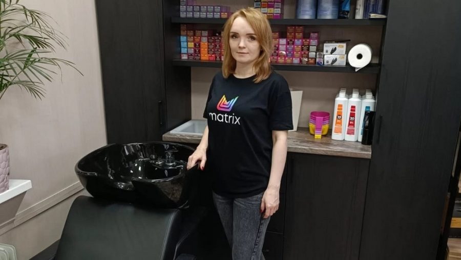 Благодаря соцконтракту жительница Карачева открыла парикмахерский салон