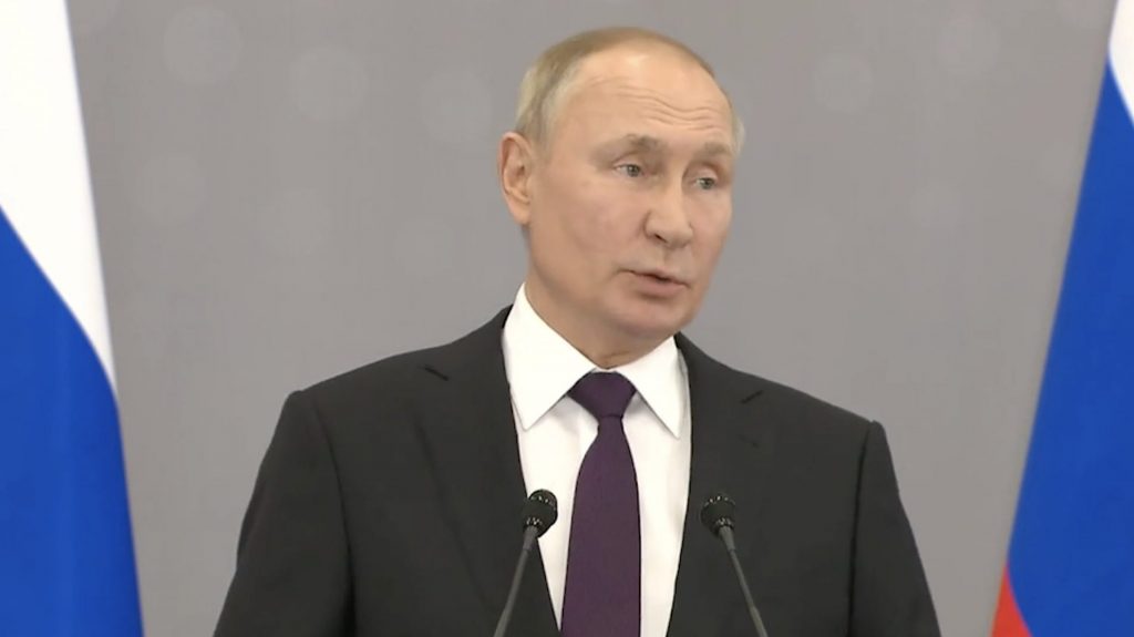 Песков: президент Путин и все в Кремле восхищены героизмом раненого брянского мальчика