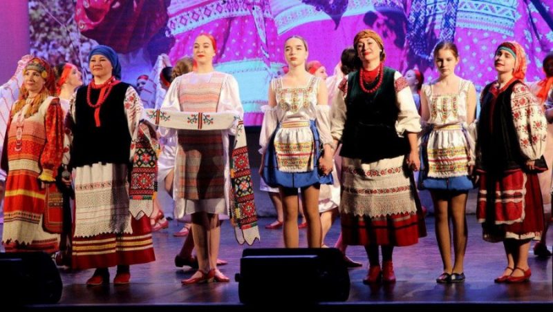 В Брянске прошел концерт «Мы вместе», посвящённый Дню народного единства