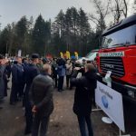 В Брянске показали возможности новейшей лесопожарной техники