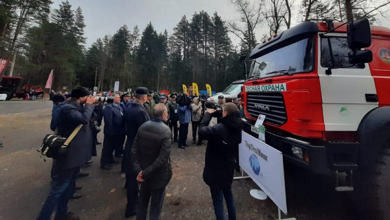 В Брянской области в 2023 году планируют приобрести еще 5 лесопожарных машин