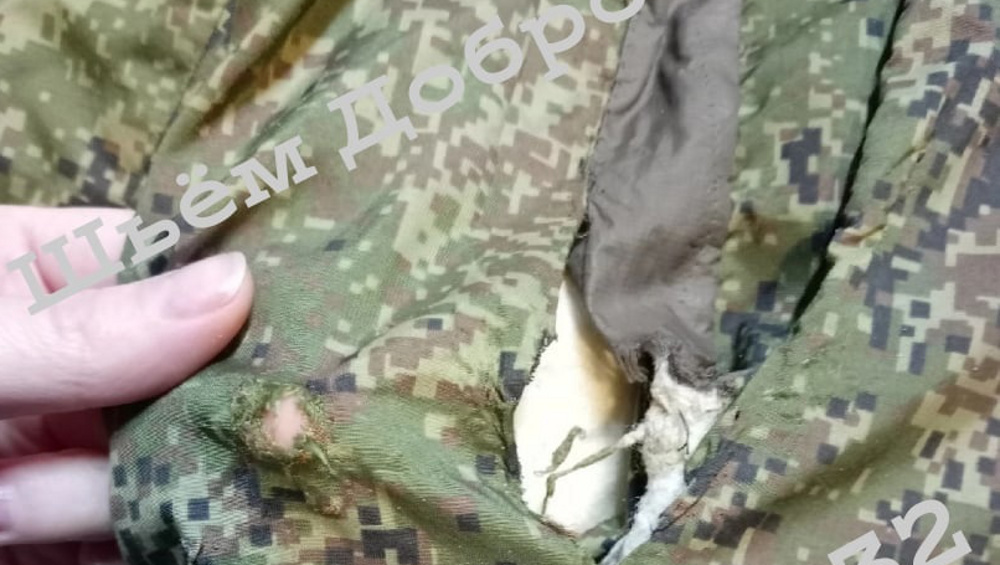 Брянские швеи бесплатно починили военнослужащим армейские куртки