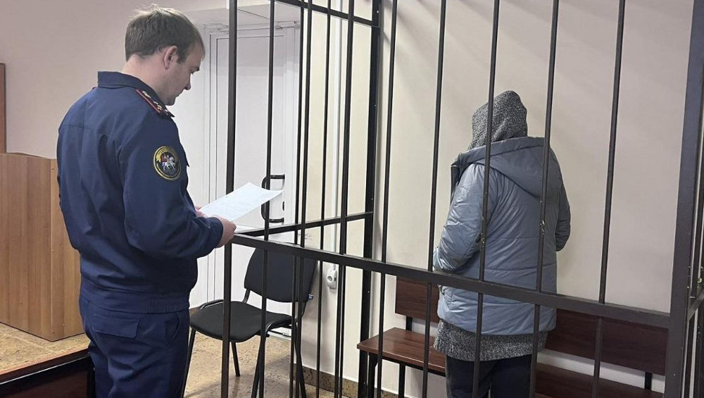 В Клинцах суд вынес приговор зарезавшей сожителя при самообороне 38-летней женщине