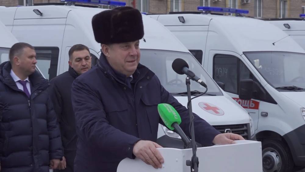 Глава Брянской области Богомаз передал ключи от 18 машин скорой помощи для больниц