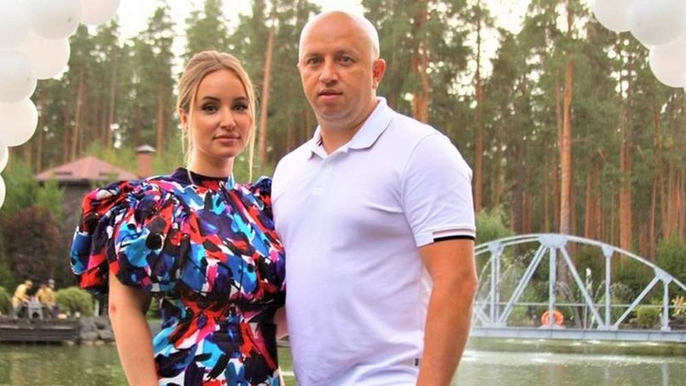 В Брянске врачи супруги Мартыненко передали на лечение больных детей 100 тысяч рублей