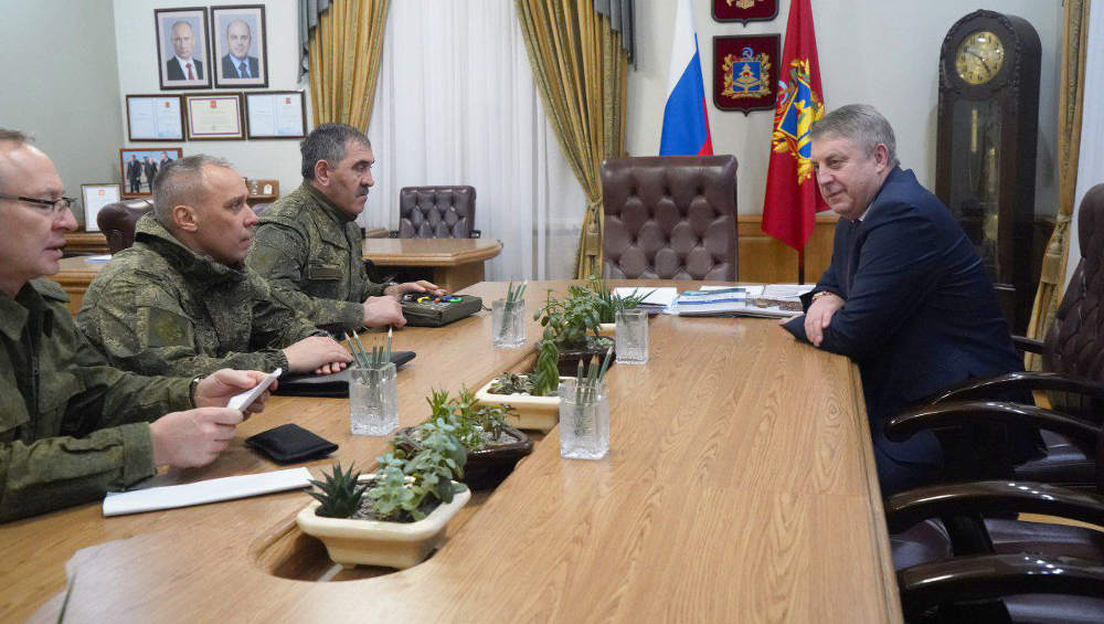Брянский губернатор Богомаз и замминистра обороны Евкуров обсудили безопасность на границе