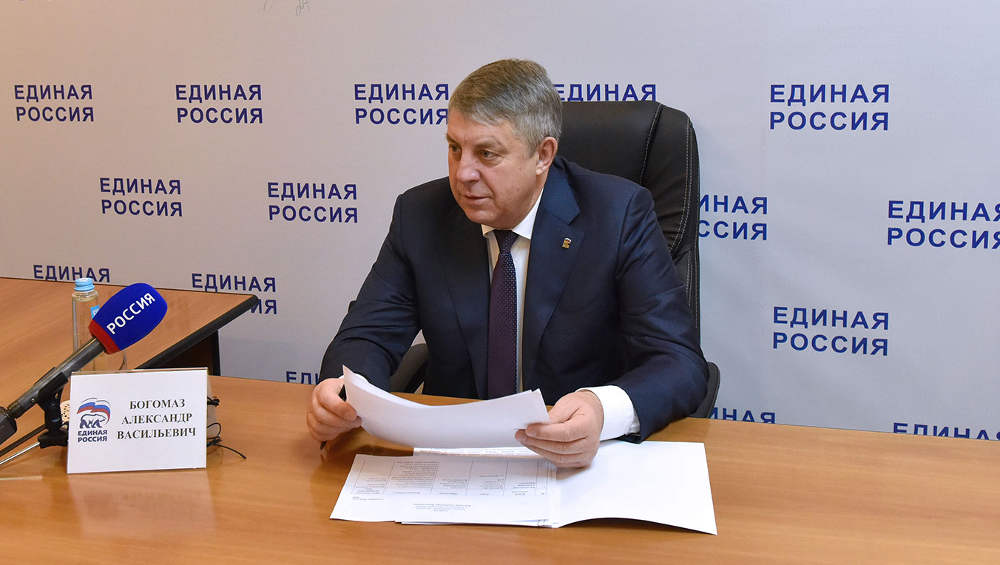 Опубликован указ о включении Максима Рудина в состав правительства Брянской области