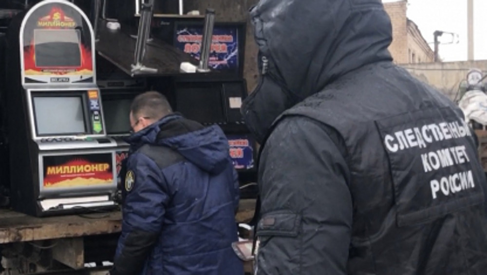 В Брянске предстанут перед судом 11 сотрудников подпольного казино