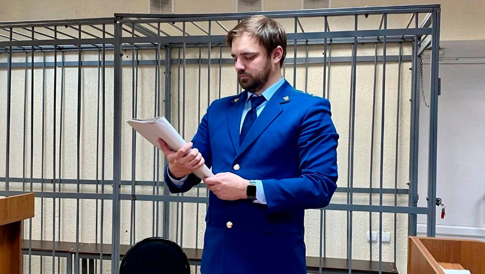 Оскорбивший полицейского наркоман в Клинцах осужден на три года и три месяца