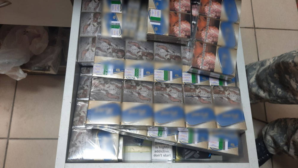 В Севском районе полицейские из продажи изъяли более 2500 пачек контрафактных сигарет